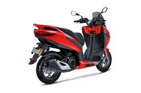 Aprilia SXR 125 image 4