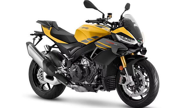 Aprilia RSV4 1100 Factory image 2