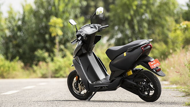 Ather 450S image 2