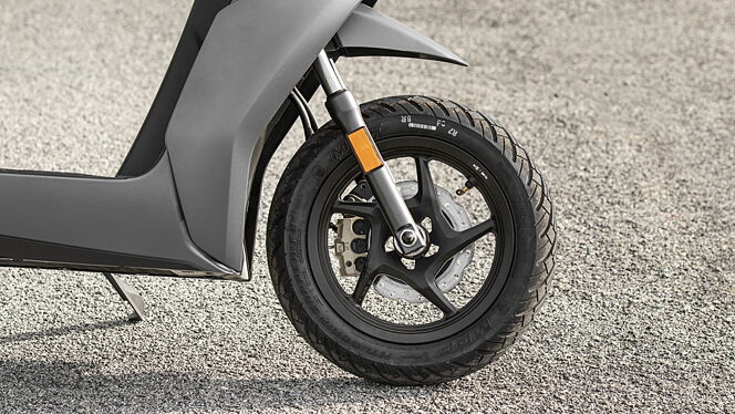 Ather 450S image 6