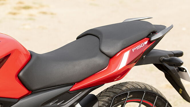 Bajaj Pulsar P150 image 5