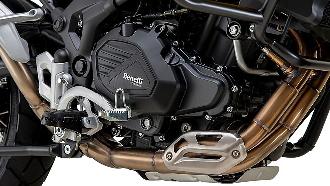 Benelli TRK 502X image 2