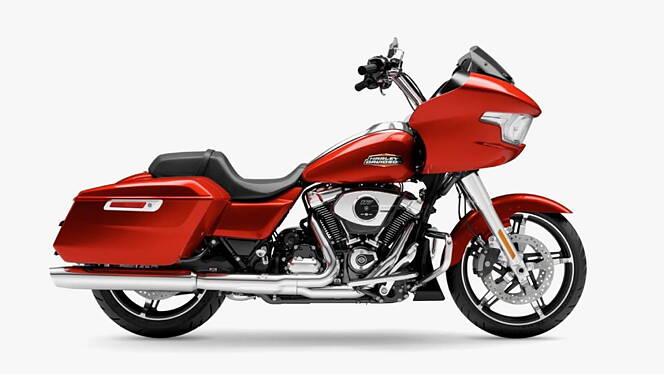 Harley-Davidson Road Glide Review – Features, Performance, and Design