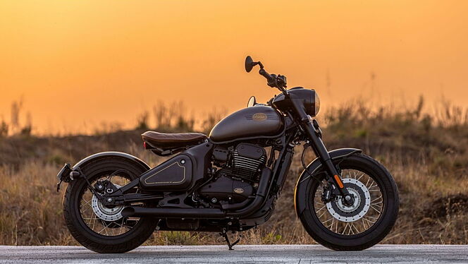 Jawa Perak Review – Features, Performance, and Design