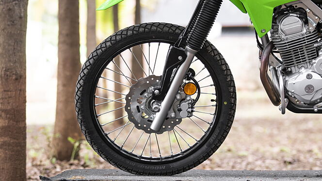 Kawasaki KLX 230 image 9
