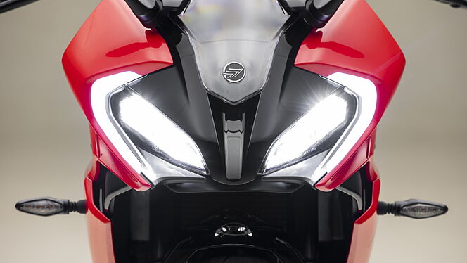 Keeway K300 R image 8