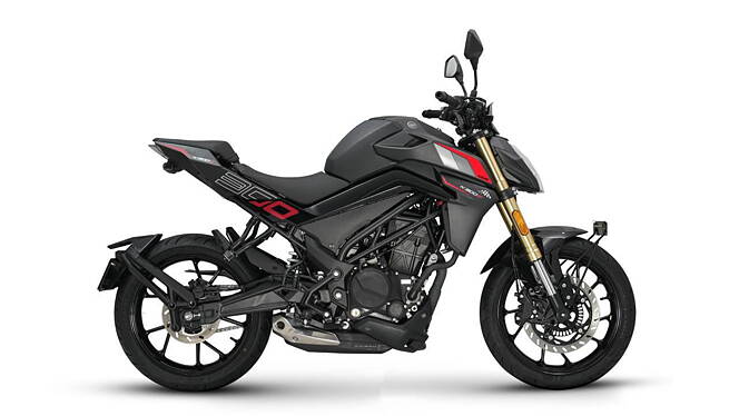 Keeway K300 SF Review – Features, Performance, and Design