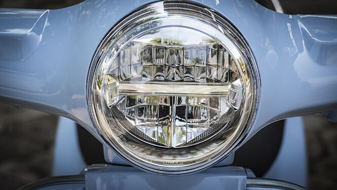 Vespa VXL 150 image 4