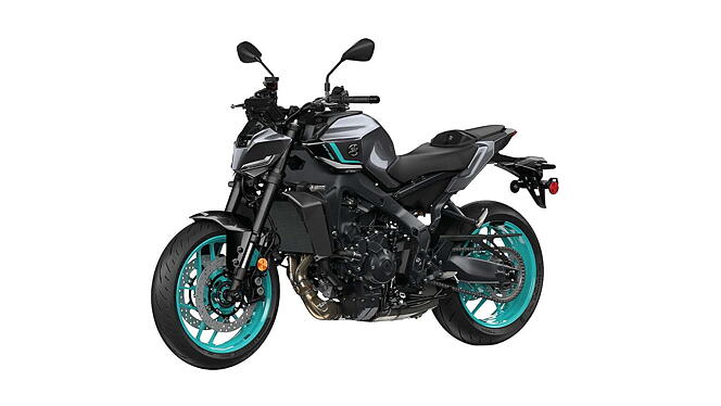 Yamaha MT-09 Review – Features, Performance, and Design