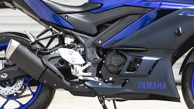 Yamaha YZF-R3 image 4