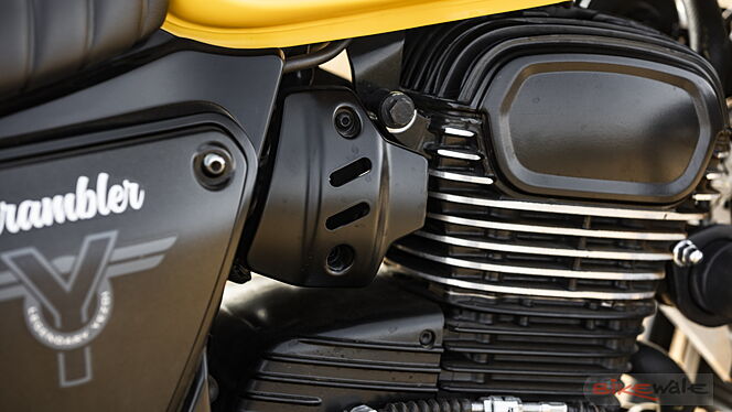 Yezdi Scrambler image 4