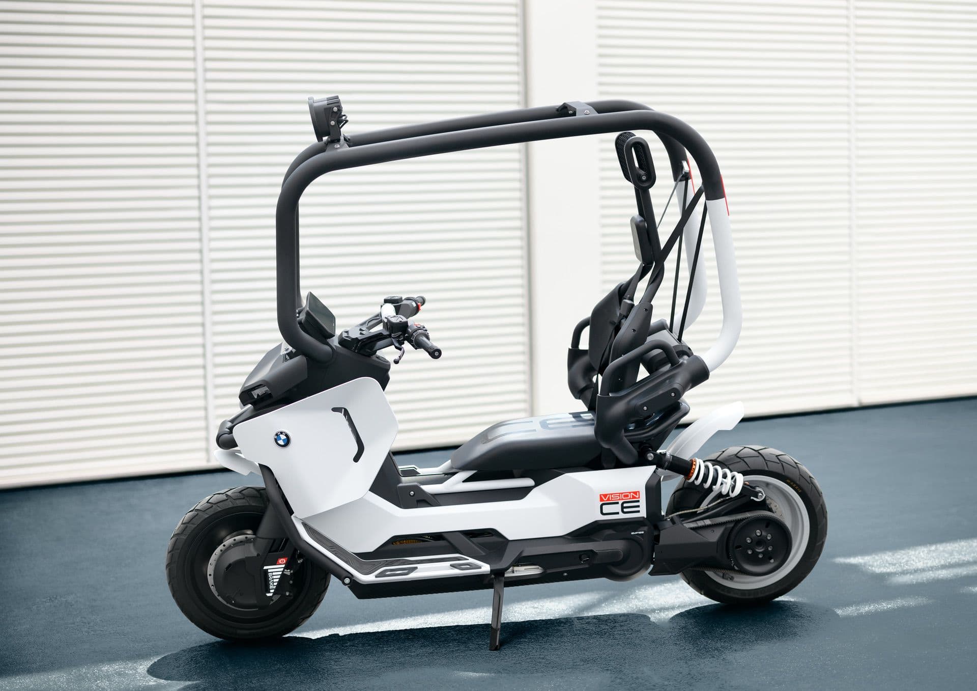 BMW Vision CE Concept Unveiled at IAA Mobility 2025 – A Futuristic Take on Urban Mobility