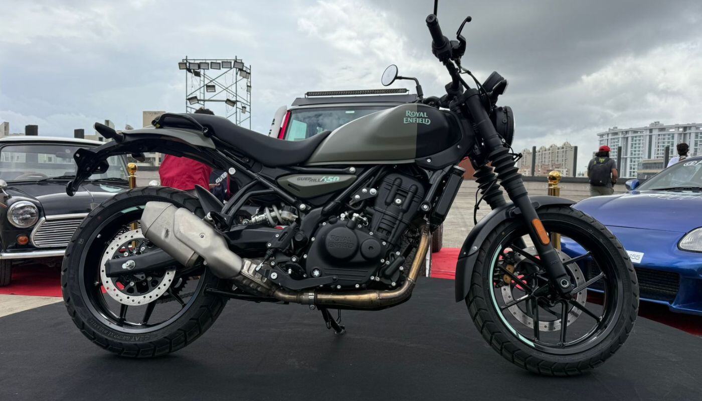 Royal Enfield Guerrilla 450 Gets Striking New ‘Shadow Ash’ Colour in India