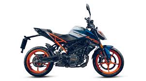 KTM Duke 160 Reviews Reveal a Sharp, Fun Entry-Level Streetfighter