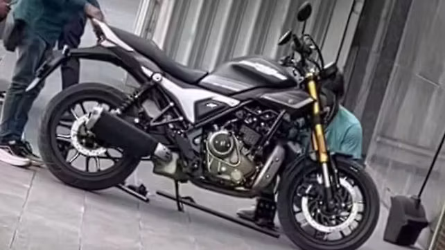 New Hero Mavrick 440 Spotted with USD Forks Ahead of Imminent India Launch