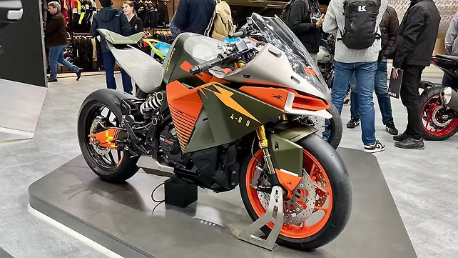 TVS Tangent RR Concept Stuns at EICMA 2025 with Race-Tech and Road Potential